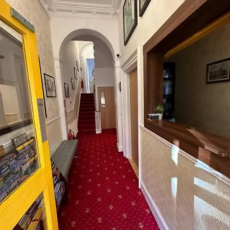 Lyndon Guesthouse-3